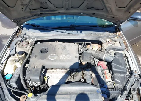 2004 Nissan Altima 2.5 Sl z USA, uszkodzony, nr VIN 1N4AL11D74C197701